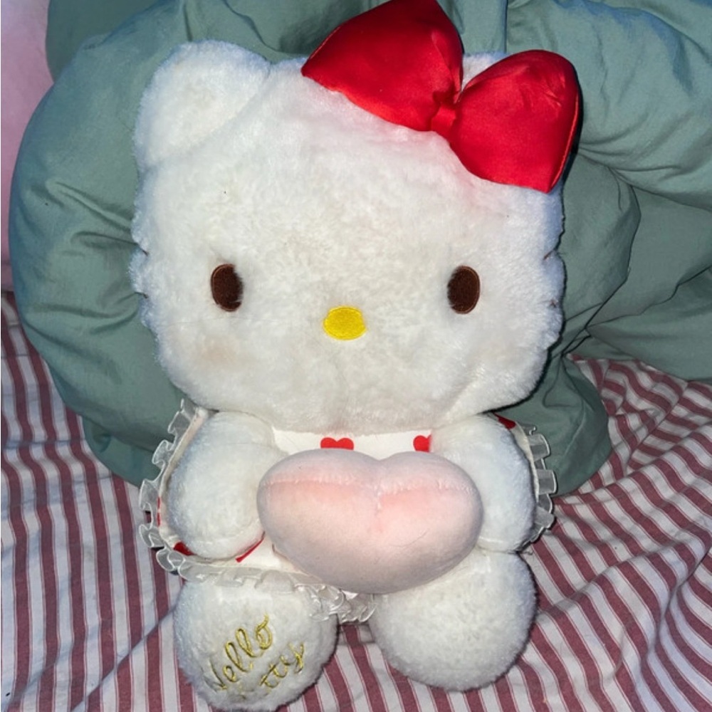 Hello Kitty White Plush with Red Bow and Heart